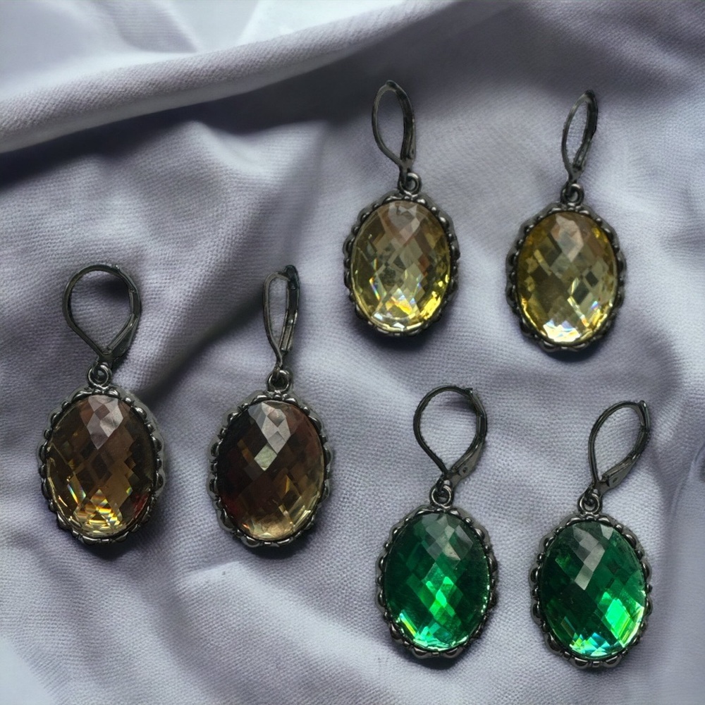 Vintage Joan Rivers Rhinestones Earrings